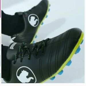 Brand new in box Puma ProCat Speed Force FG Little Kids' Soccer Cleats - 12